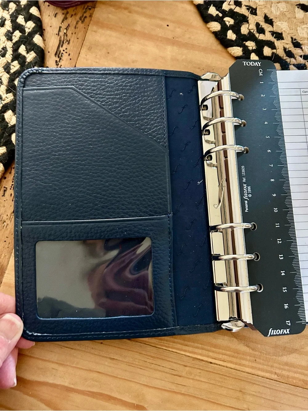 filoFAX Blue Leather Folio Case with Snap Tab - Picture 3 of 5